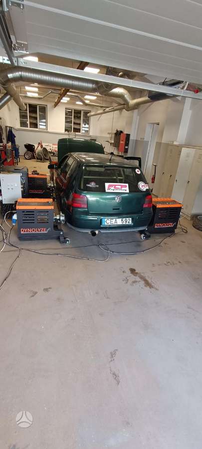 Volkswagen Golf, 2.8 l., hatchback