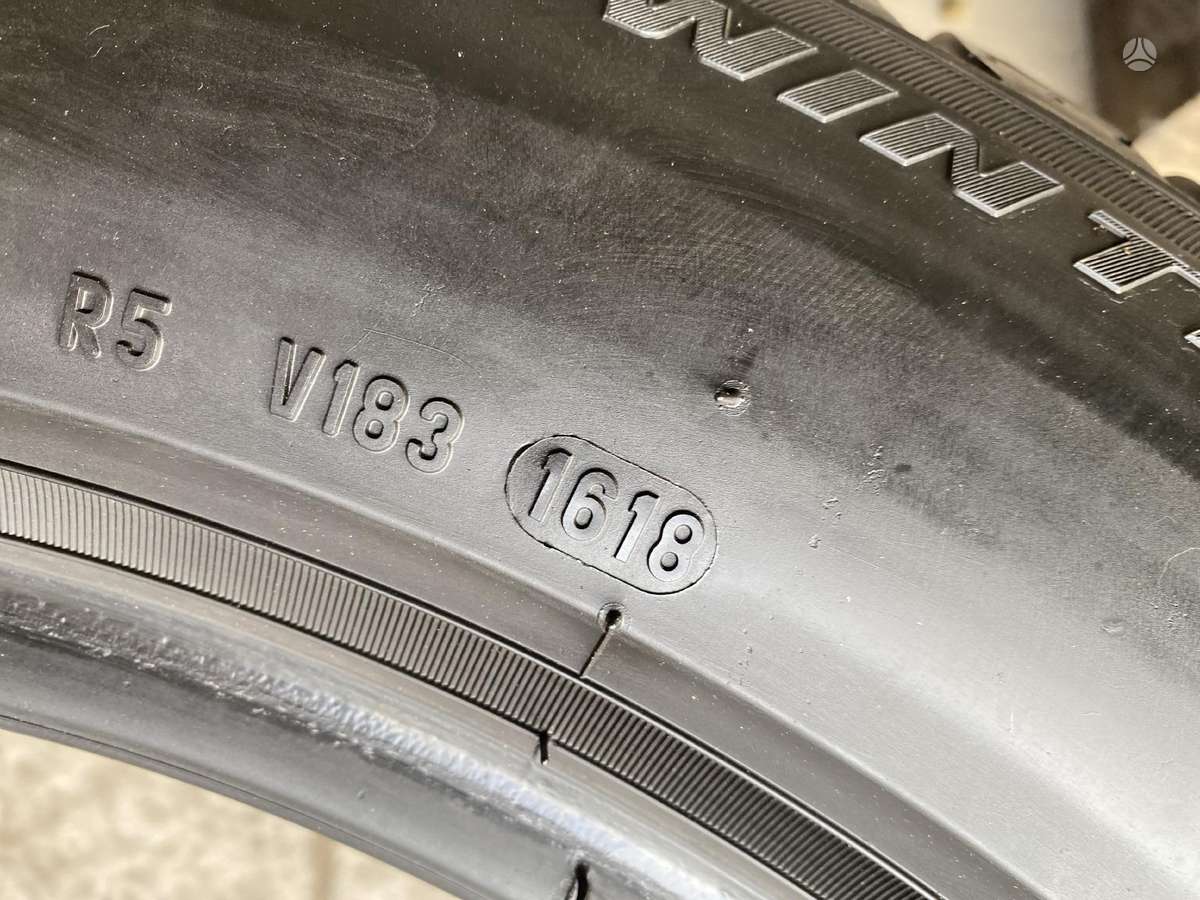 Pirelli Sottozero3, winter 225/60 R18