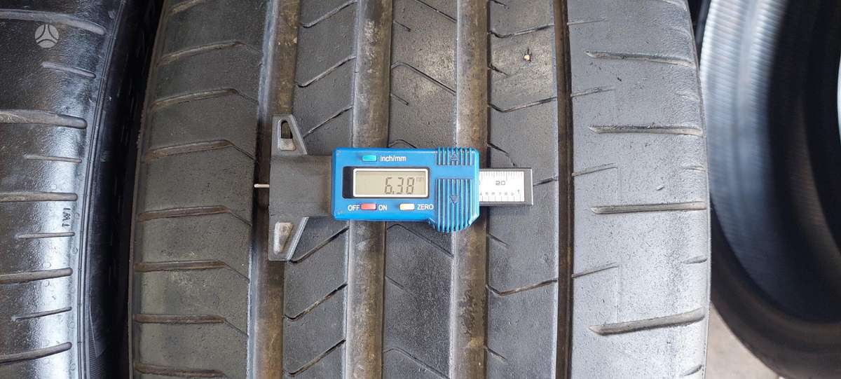 Pirelli, summer 275/35 R20