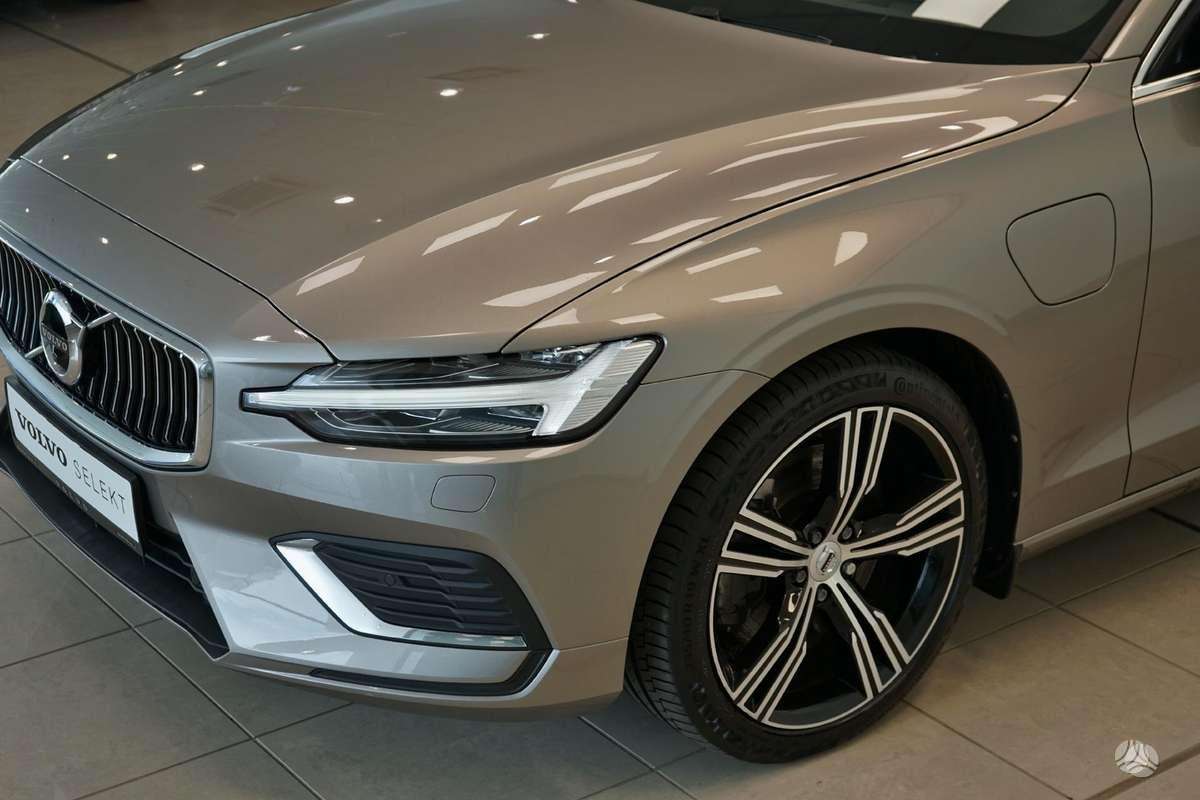 Volvo S60/V60, lengvojo lydinio, R19