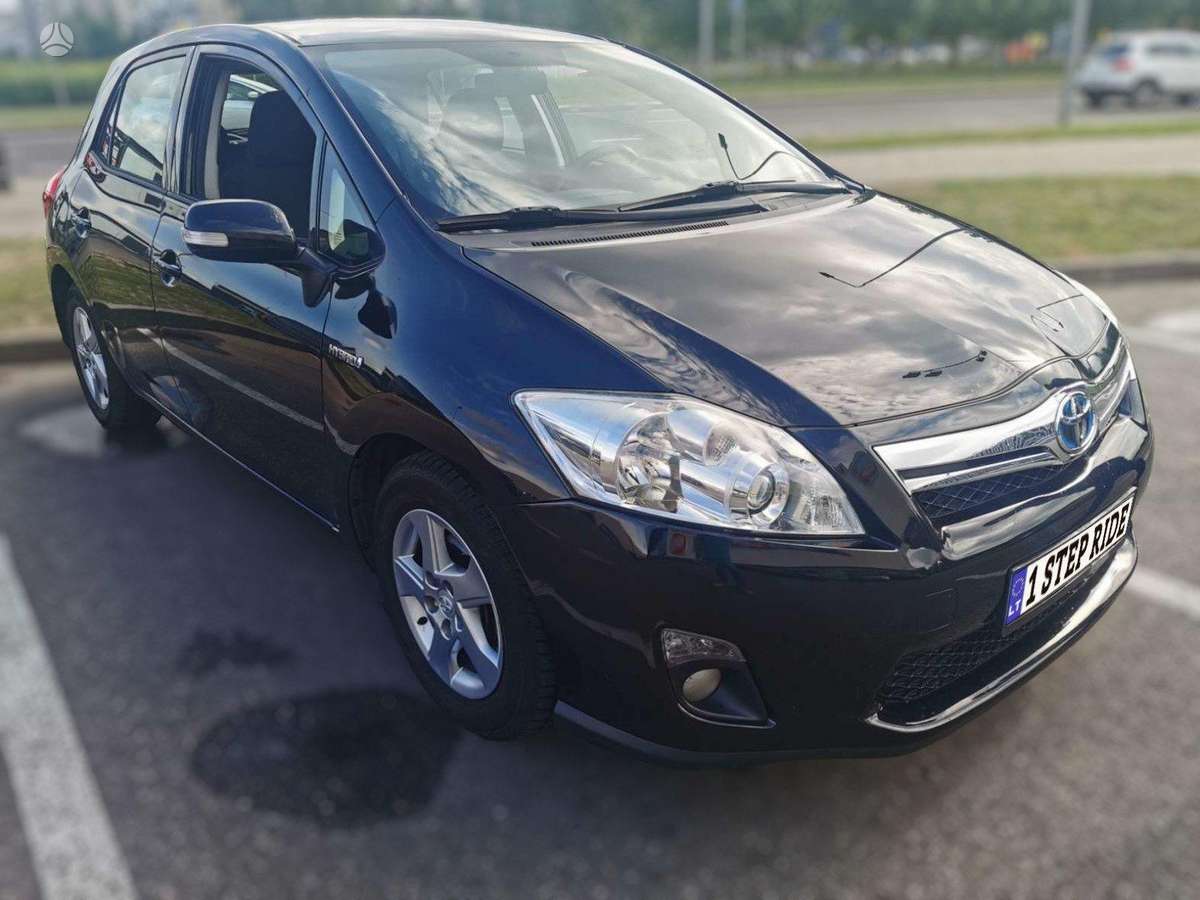 Toyota Auris, Хэтчбек