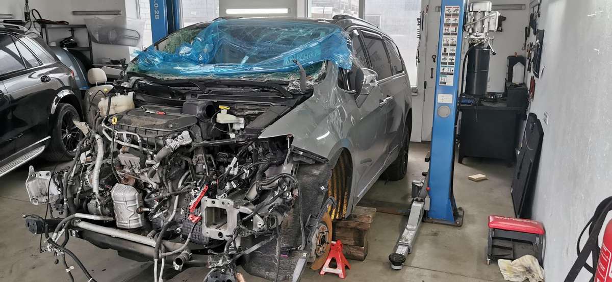 Chrysler Pacifica Limited 4wd