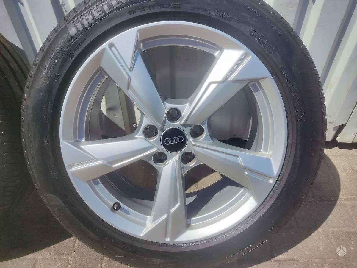 Audi A6c8, lengvojo lydinio, R18