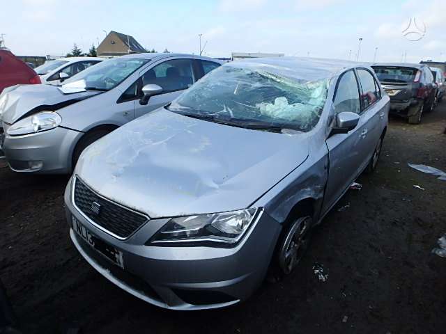 Seat Toledo dalimis