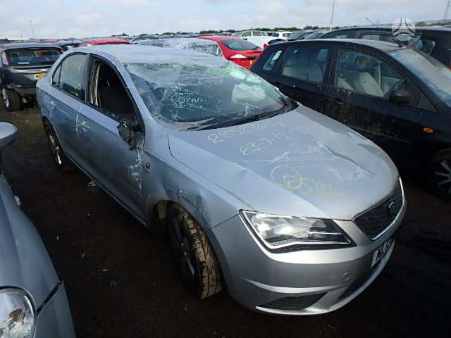 Seat Toledo dalimis