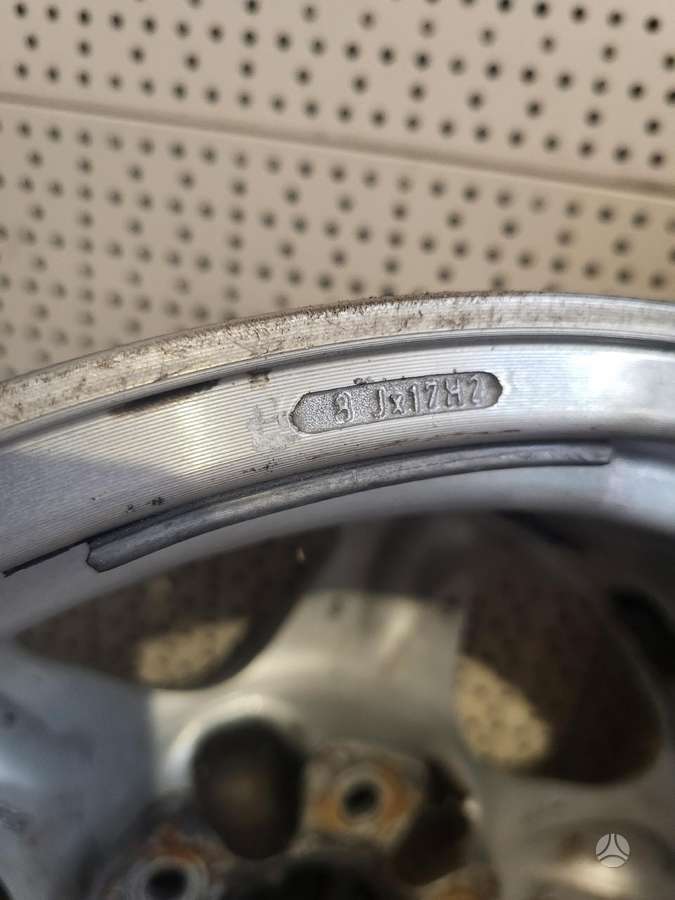 Work, light alloy, R17