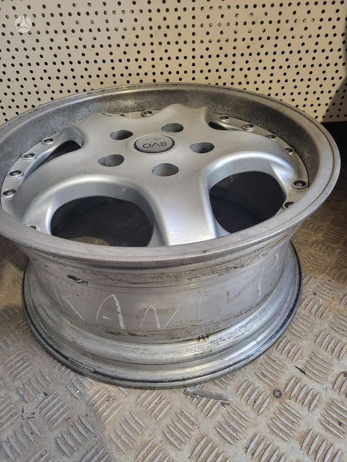 Work, lengvojo lydinio, R17