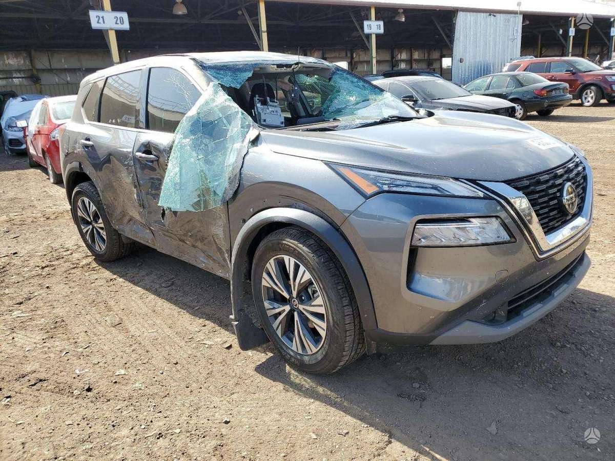 Nissan X-Trail dalimis