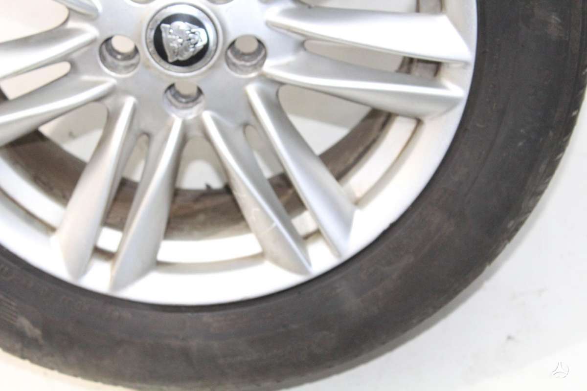 Jaguar XF, light alloy, R17