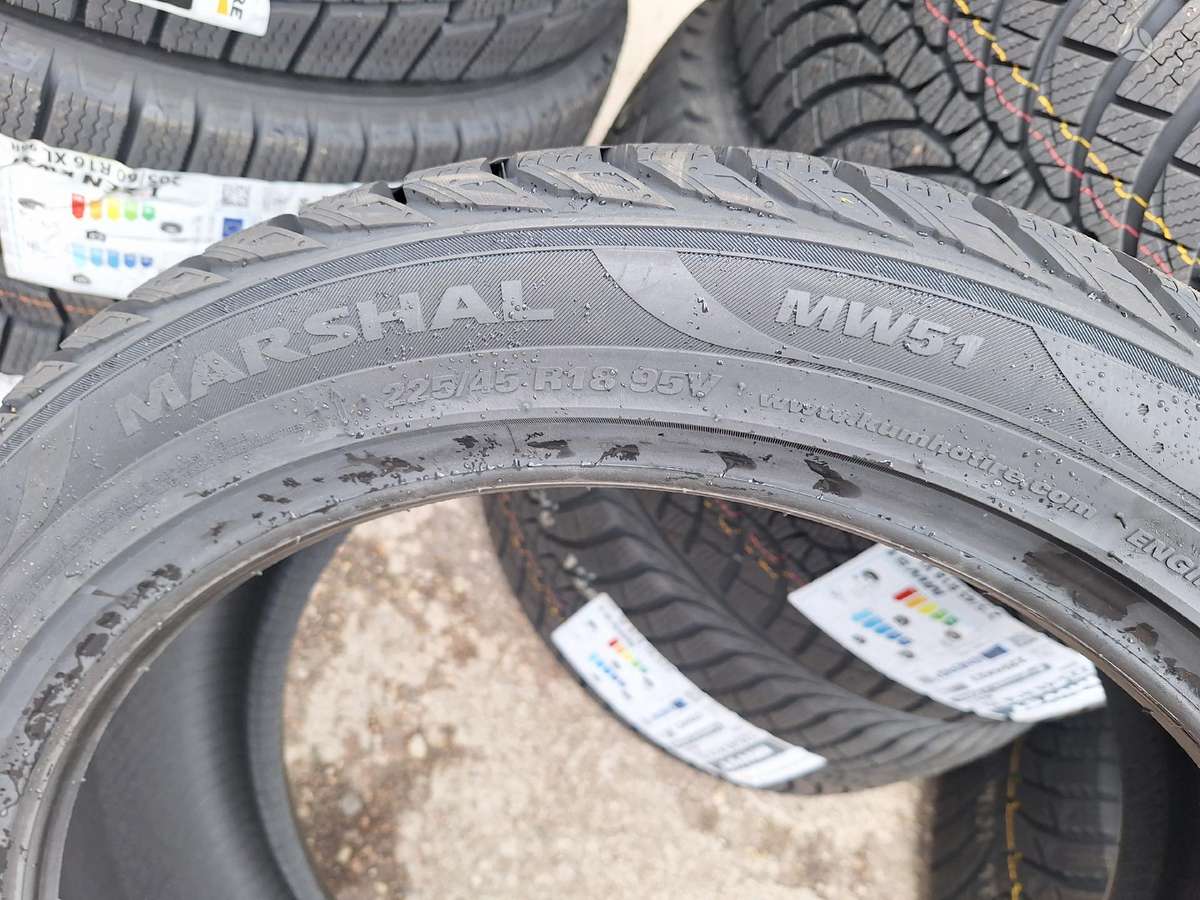 Marshal, winter 225/45 R18