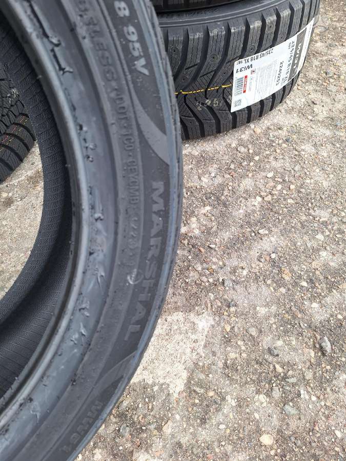 Marshal, winter 225/45 R18