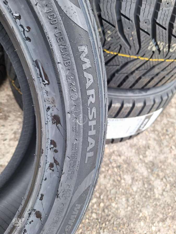 Marshal, winter 225/45 R18