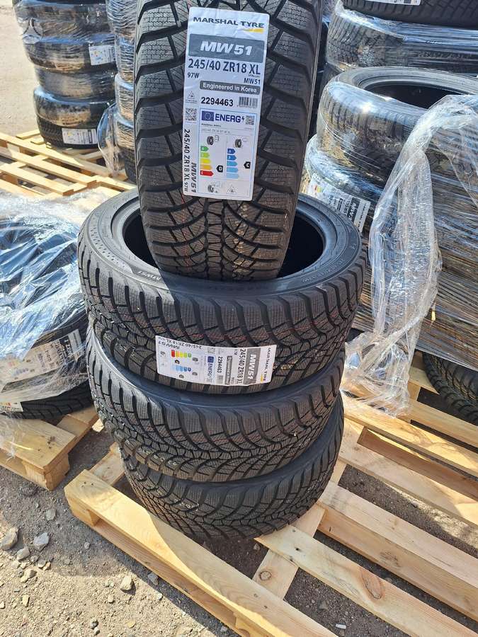 Marshal, winter 245/40 R18