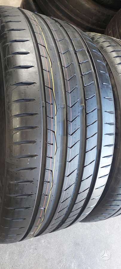Continental, summer 285/40 R21