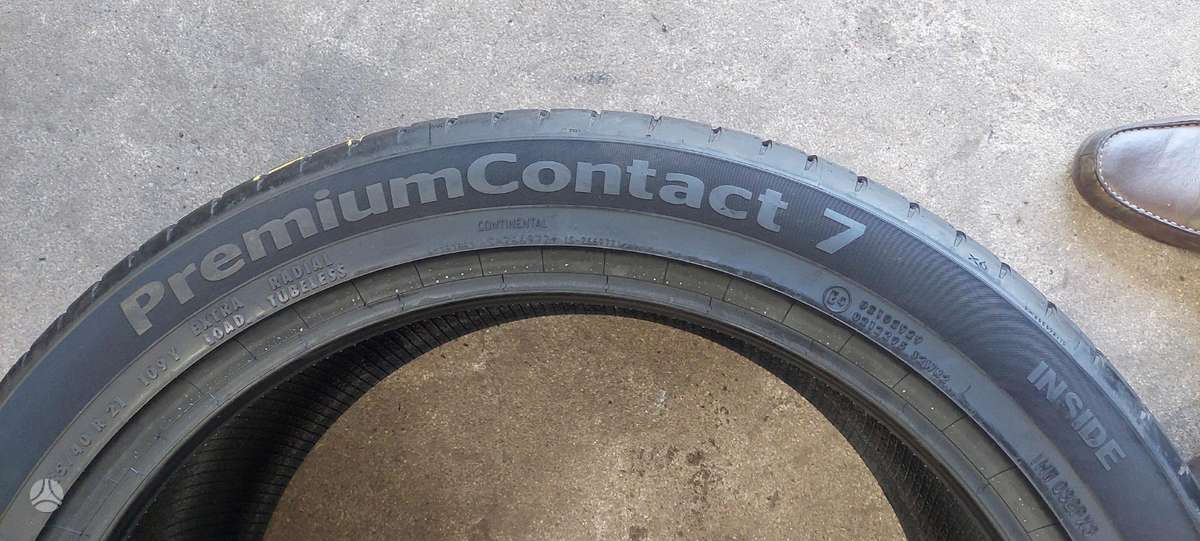 Continental, summer 285/40 R21