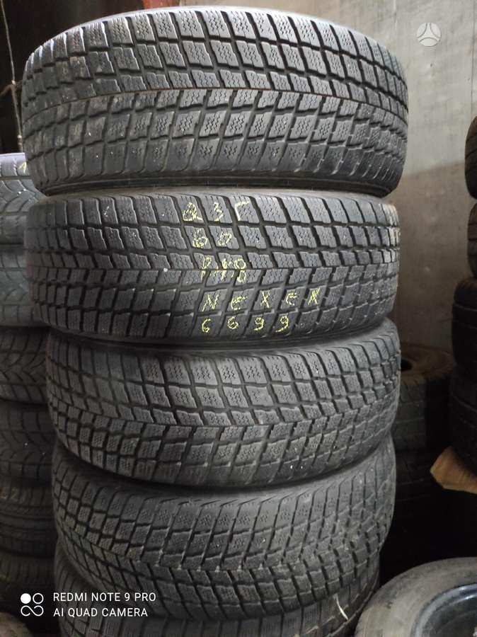 Semperit UniversaliosZiemines, winter 235/60 R18