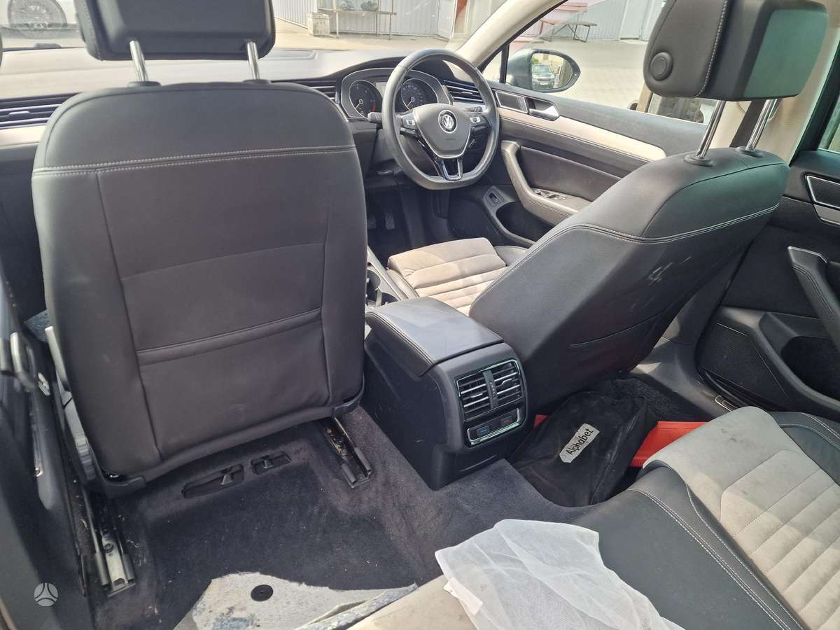 Volkswagen Passat, CRLB