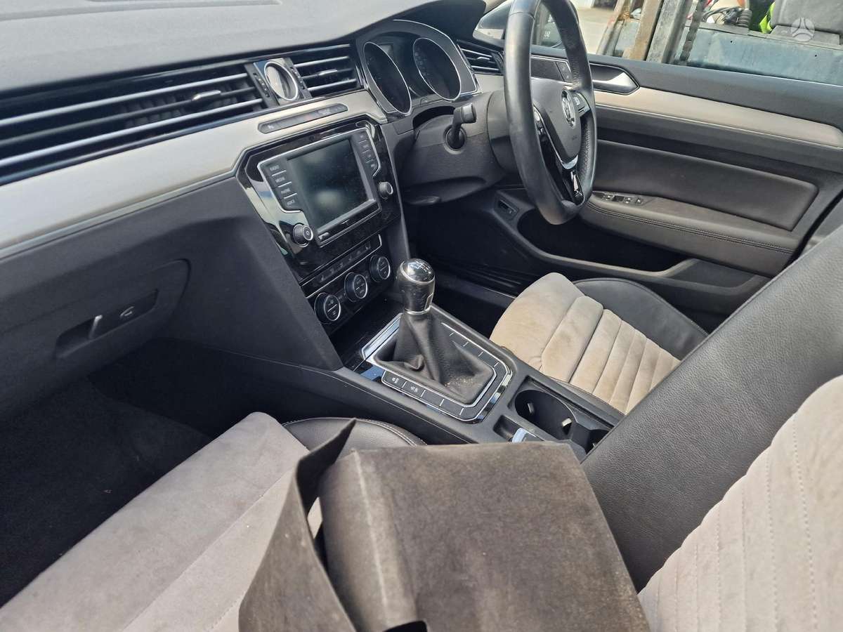 Volkswagen Passat, CRLB