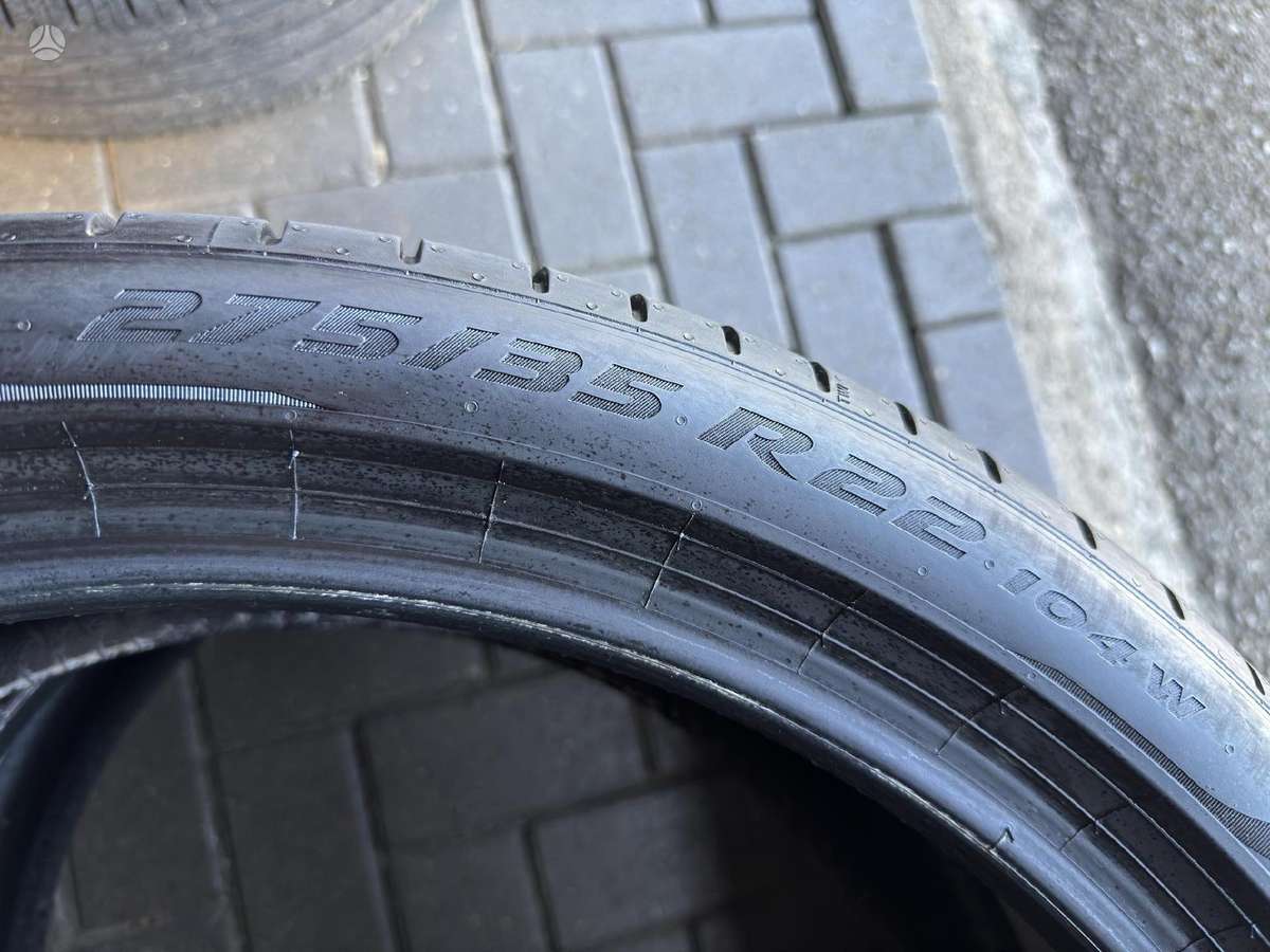 Pirelli P ZERO PZ4, summer 275/35 R22
