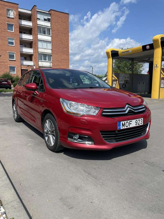 Citroen C4, 1.6 l., Хэтчбек