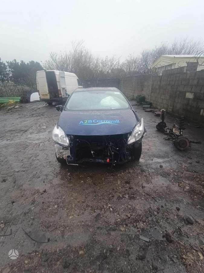 Toyota Prius dalimis