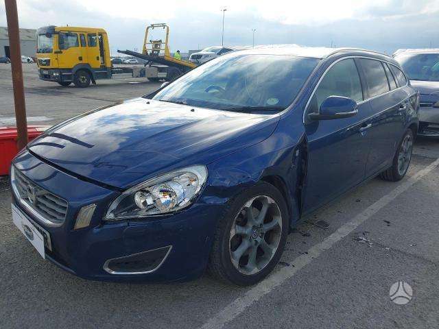 Volvo V60 Dalimis v60 varyklis t3