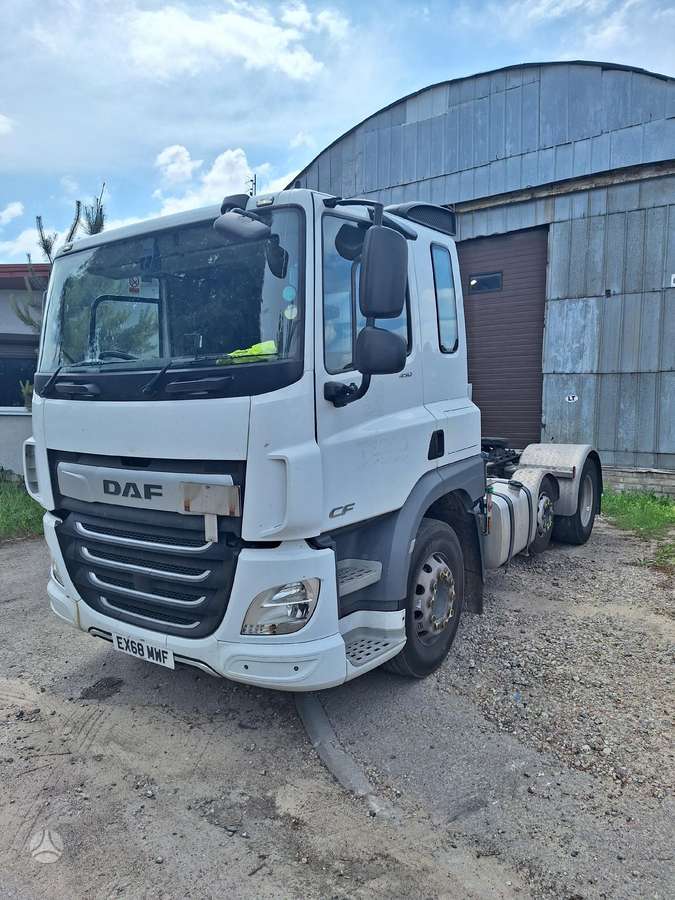 DAF Cf 450, vilcējs