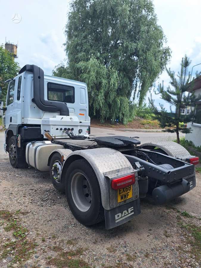 DAF Cf 450, vilcējs