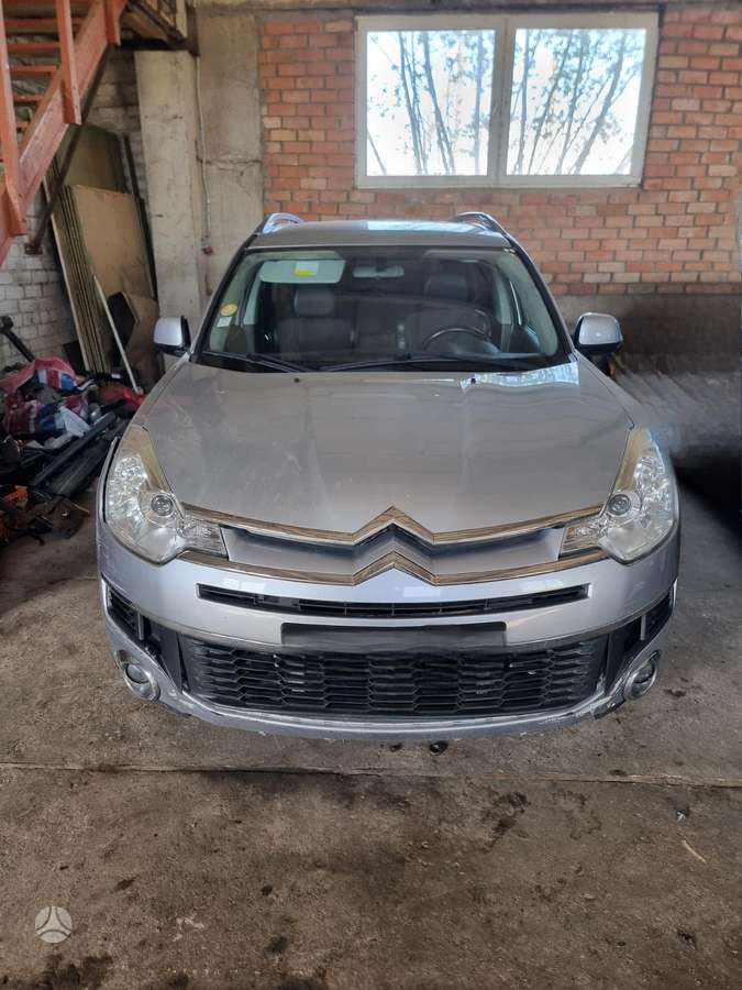 Citroen C-Crosser по частям