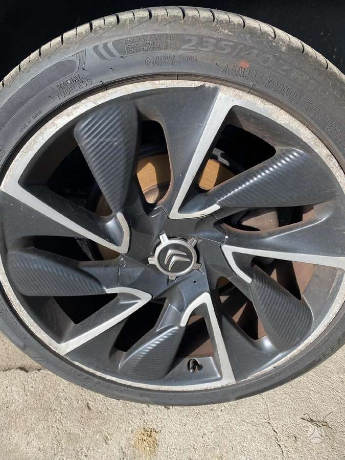 Citroen DS5 rezerves daļās