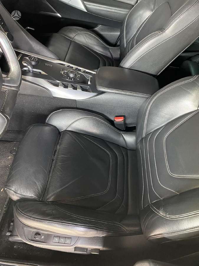 Citroen DS5 for parts