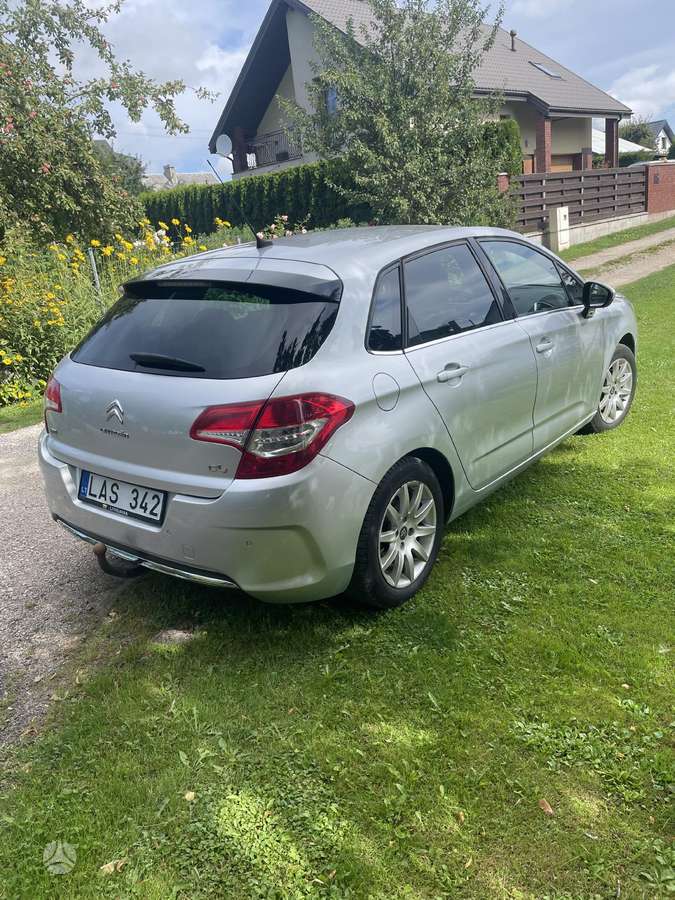 Citroen C4, 1.6 l., hečbekas