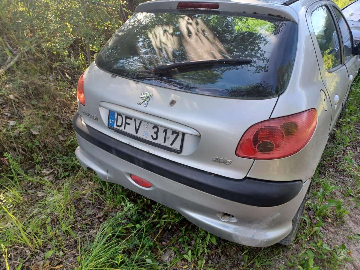 Peugeot 206