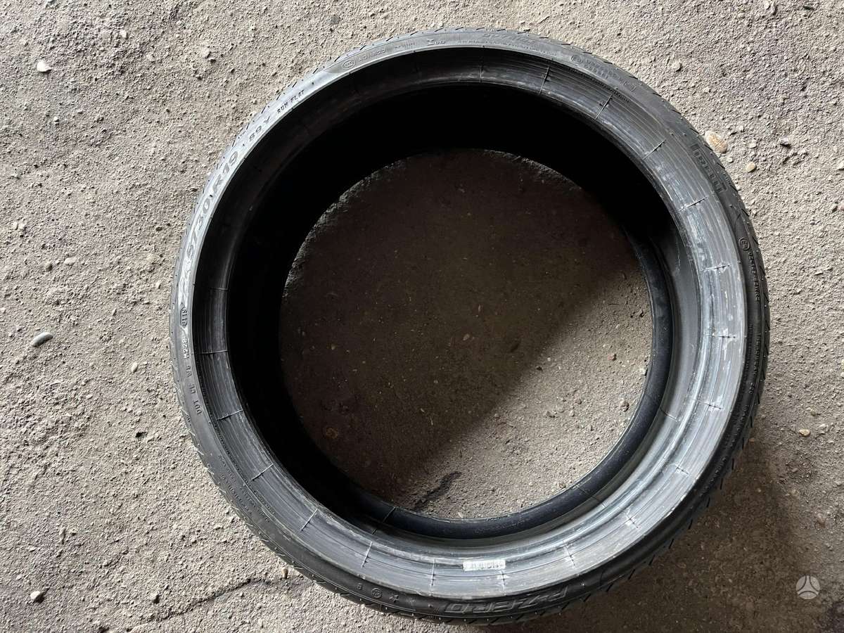 Pirelli PZero, летние 245/30 R19