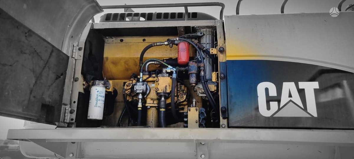 Caterpillar M 325D LMH, excavator