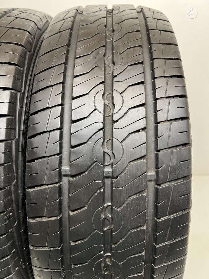 Semperit Van Life 2 2022m, summer 215/60 R17