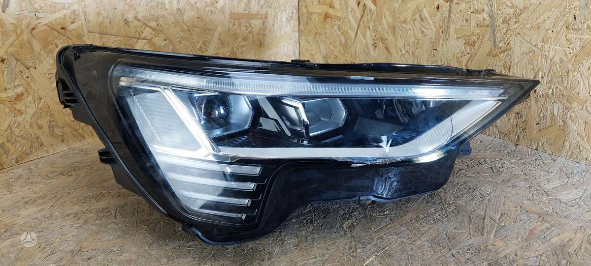 Audi Q8, 4KE941040D, Cen19585