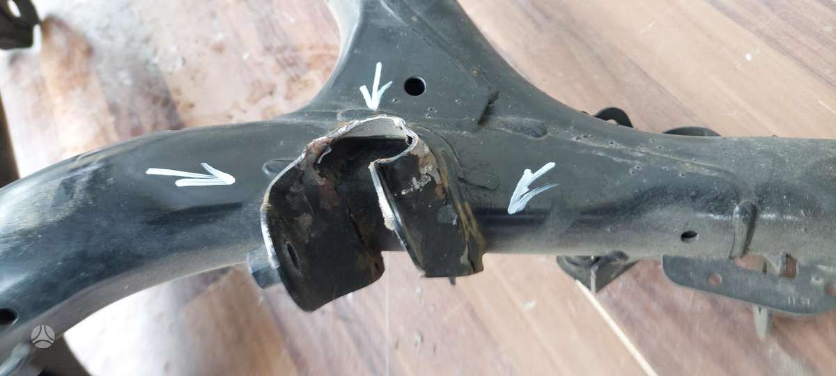 Audi Q8, 4M0505235BT, Cen20563