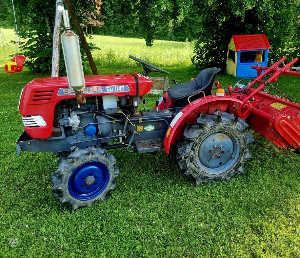 Mitsubishi 1601, tractors