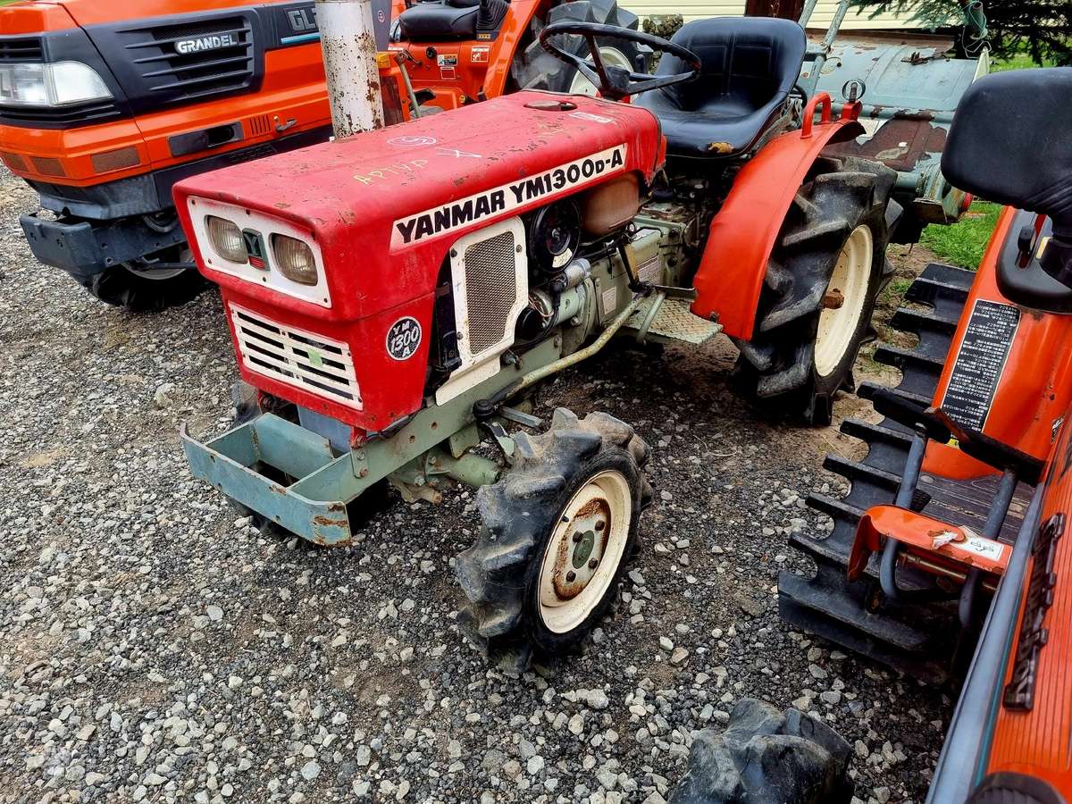 Mitsubishi 1601, tractors