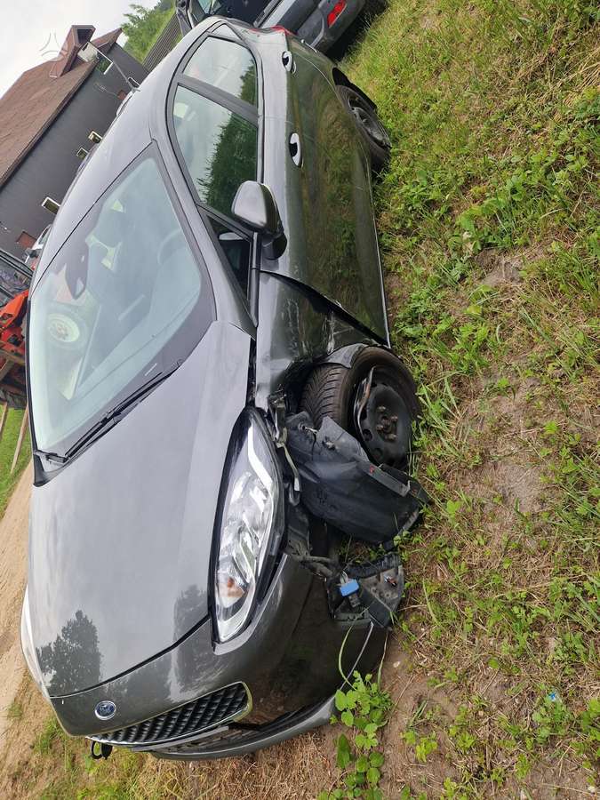 Ford Fiesta for parts