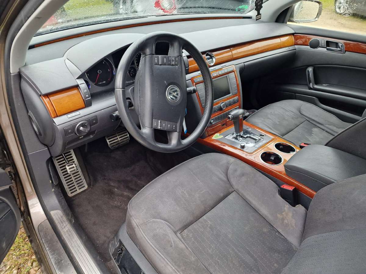 Volkswagen Phaeton