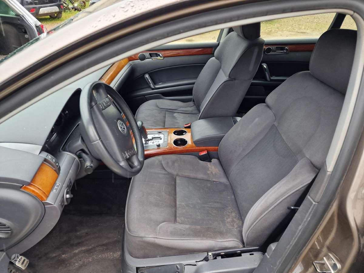 Volkswagen Phaeton