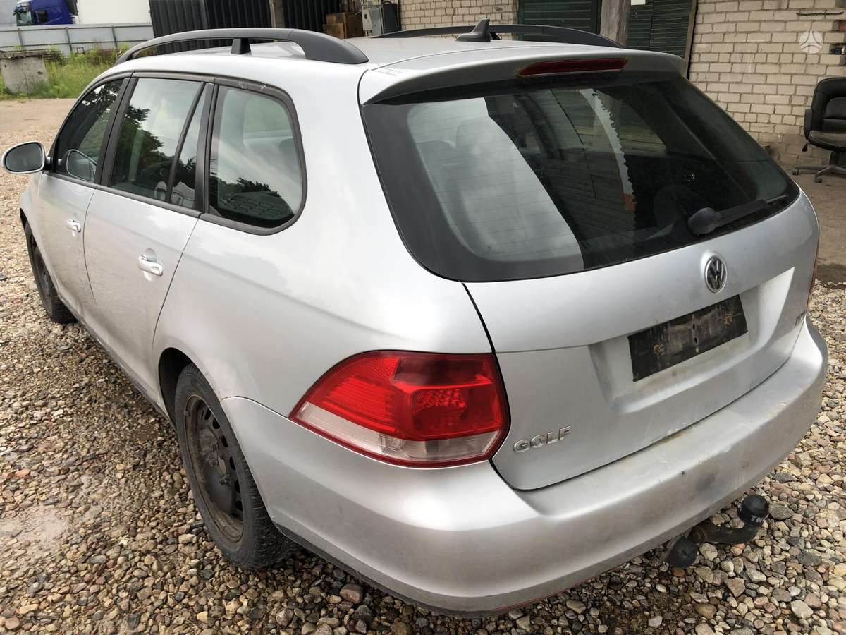 Volkswagen Golf for parts