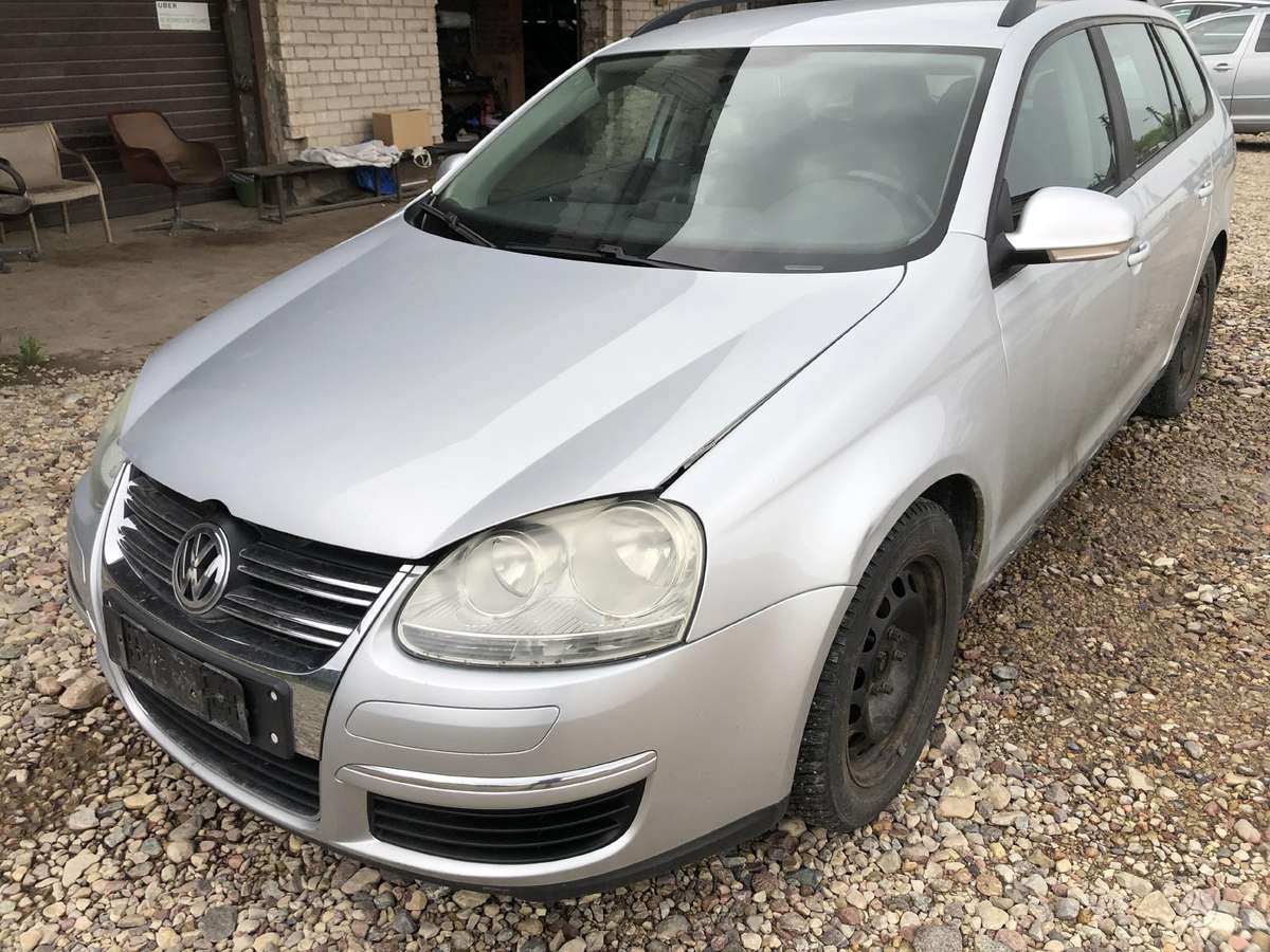 Volkswagen Golf for parts