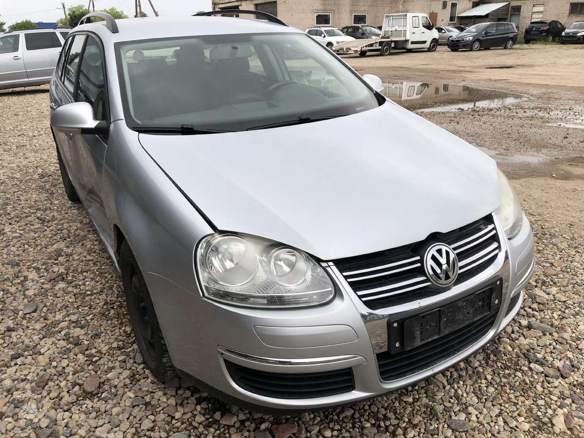 Volkswagen Golf for parts