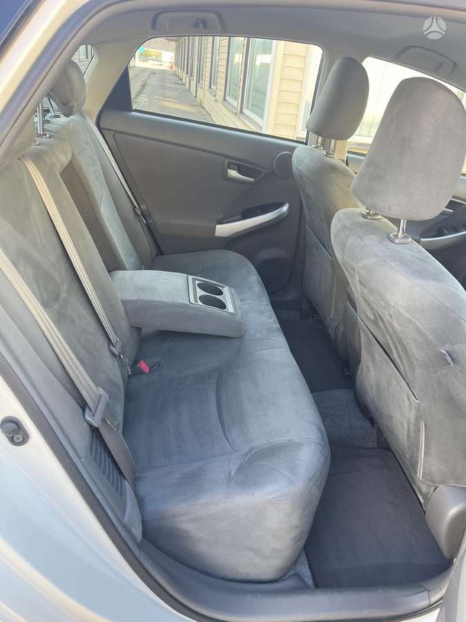 Toyota Prius, 1.8 l., Хэтчбек