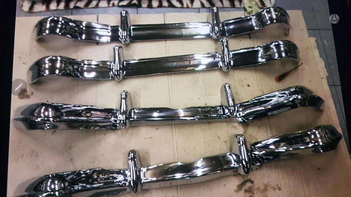 GAZ 21 apdailos detalės