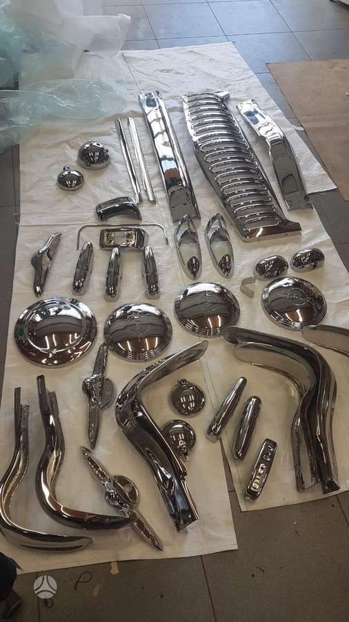 GAZ 21 apdailos detalės