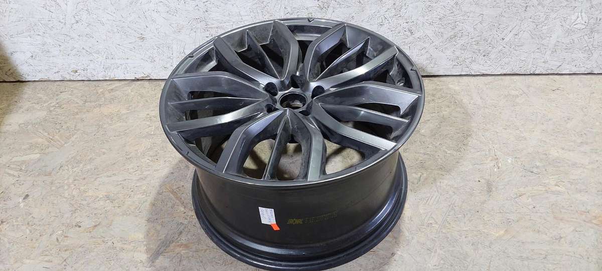 Maserati Levante, 670112463, Cen19864